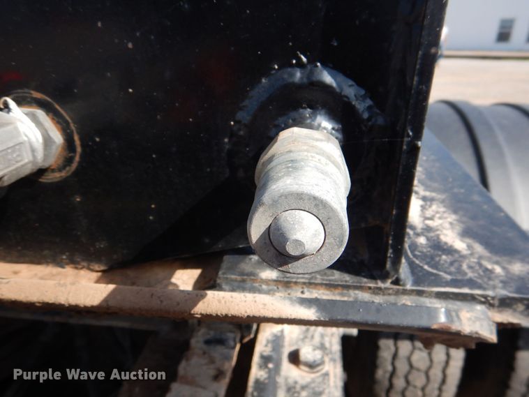 image for item KP9070 2018 Eager Beaver 50GSL/3  lowboy equipment trailer