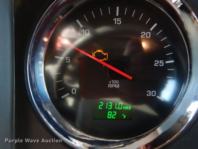 image for item KP9071 2009 Kenworth T800  semi truck