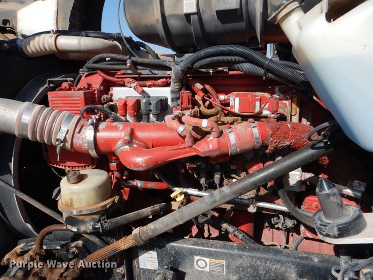 image for item KP9071 2009 Kenworth T800  semi truck