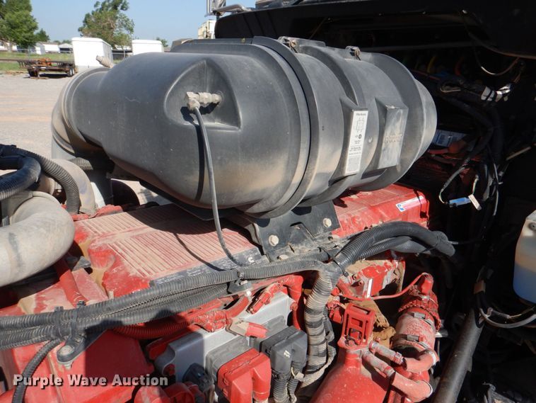 image for item KP9071 2009 Kenworth T800  semi truck