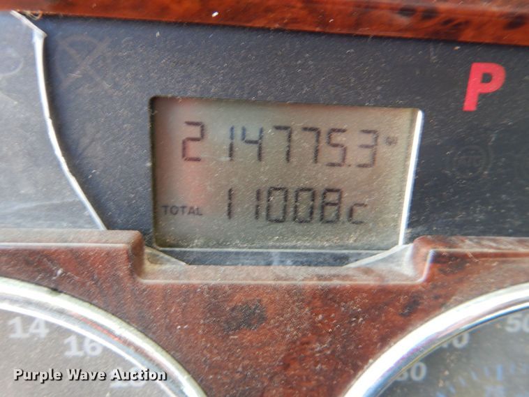 image for item KP9077 2007 Mack CT713  semi truck