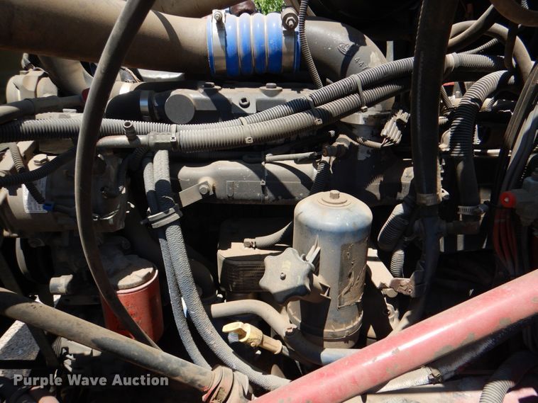 image for item KP9077 2007 Mack CT713  semi truck