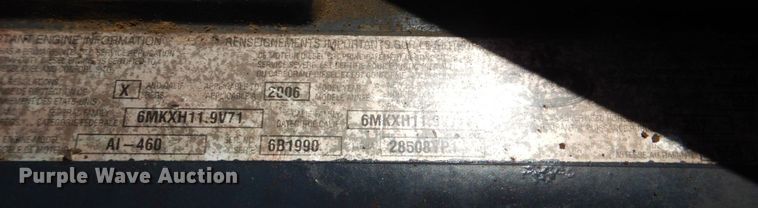 image for item KP9077 2007 Mack CT713  semi truck