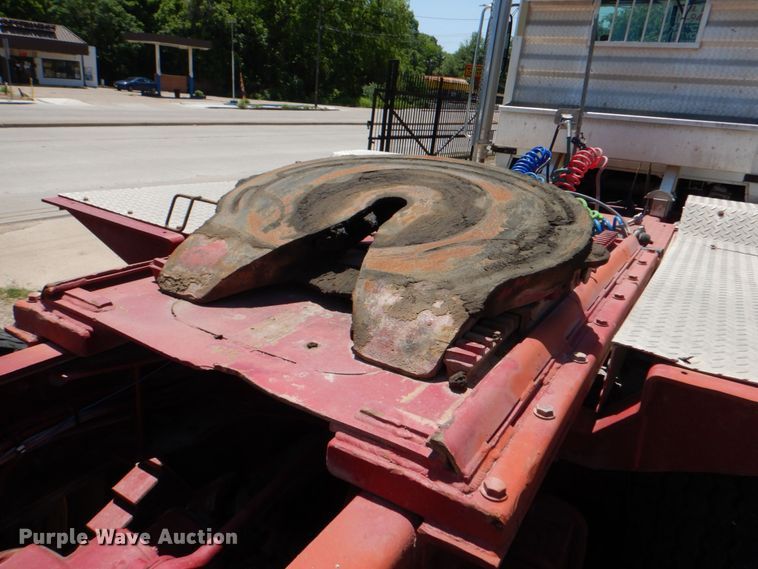 image for item KP9077 2007 Mack CT713  semi truck