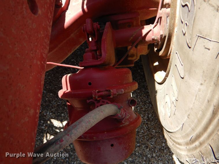 image for item KP9077 2007 Mack CT713  semi truck