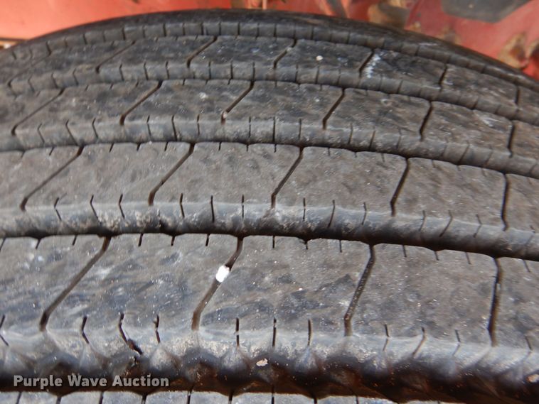 image for item KP9077 2007 Mack CT713  semi truck