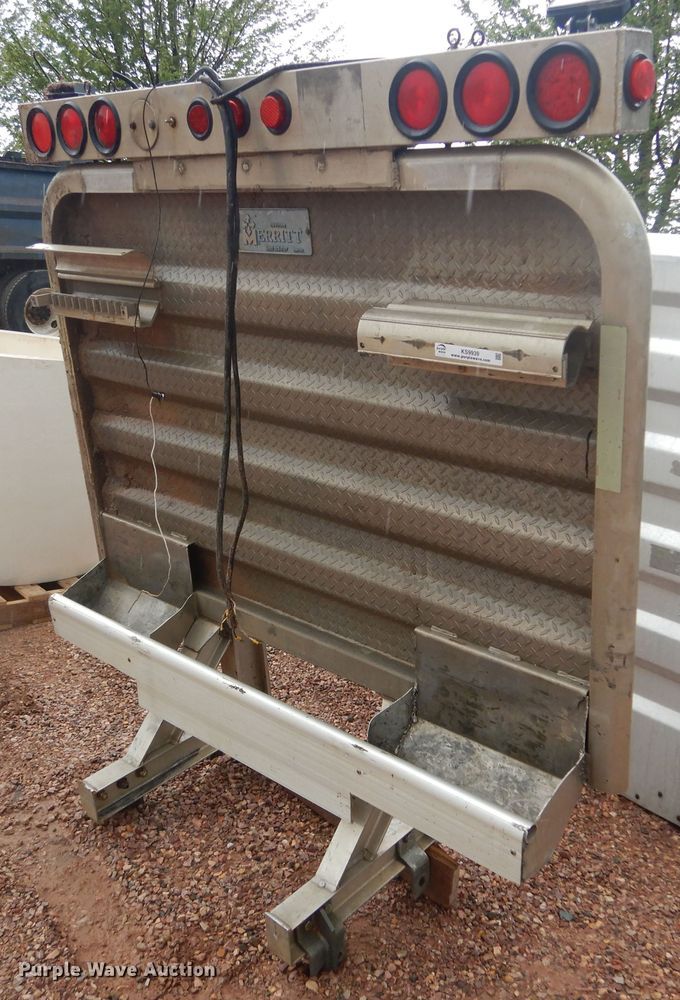 image for item KS9939 Merritt  aluminum headache rack