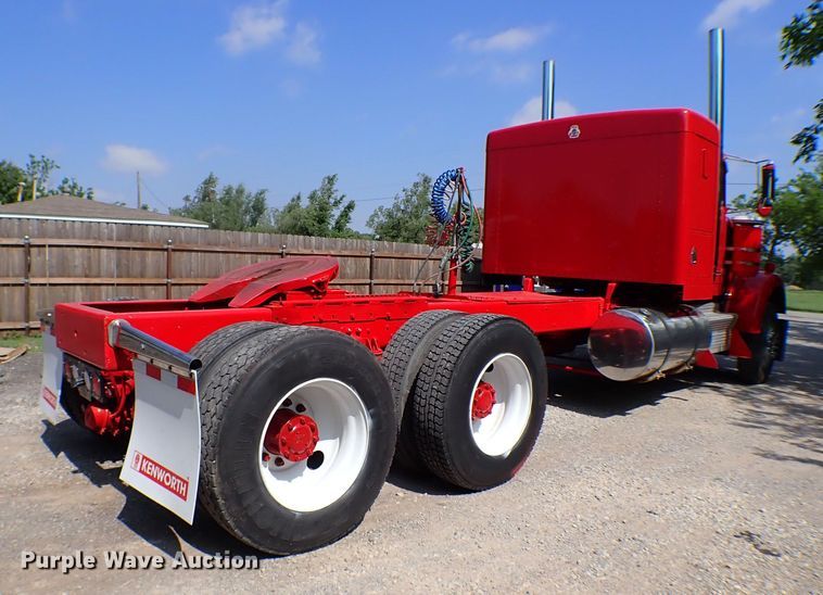 image for item MF9338 1986 Kenworth W900  semi truck