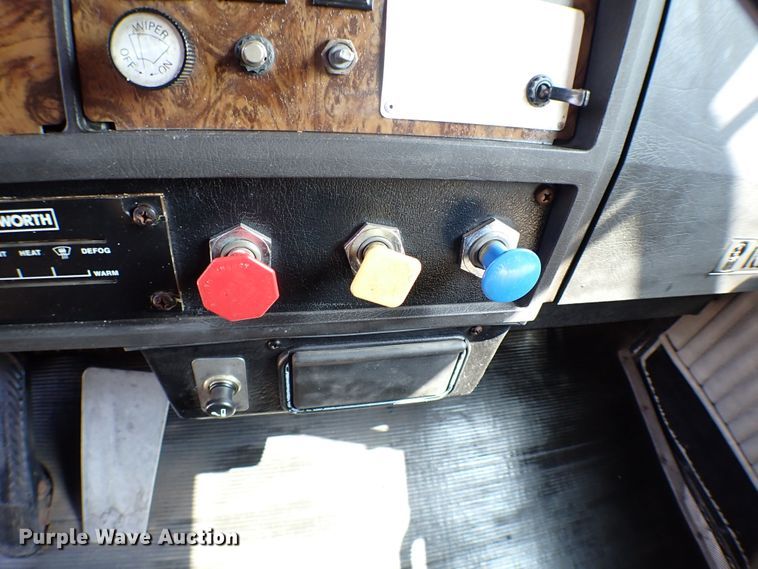 image for item MF9338 1986 Kenworth W900  semi truck