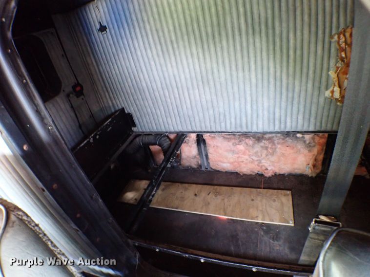 image for item MF9338 1986 Kenworth W900  semi truck