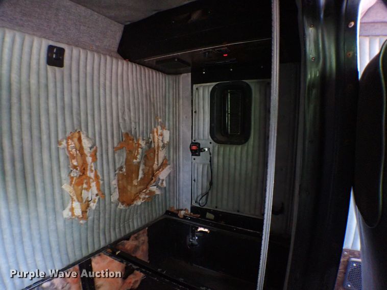 image for item MF9338 1986 Kenworth W900  semi truck