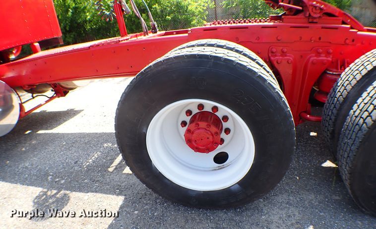 image for item MF9338 1986 Kenworth W900  semi truck