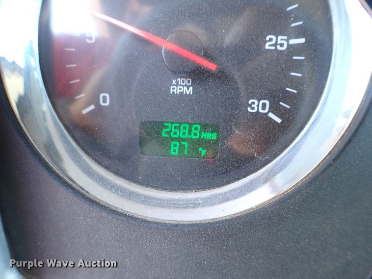 image for item MF9367 2014 Kenworth T800  semi truck