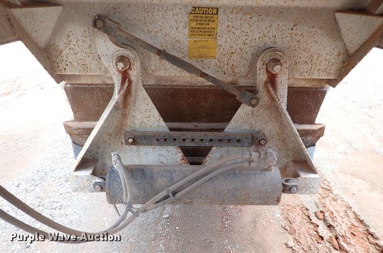 image for item MF9484 2017 Armor Lite SBD-40  bottom dump trailer