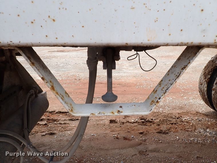 image for item MF9484 2017 Armor Lite SBD-40  bottom dump trailer