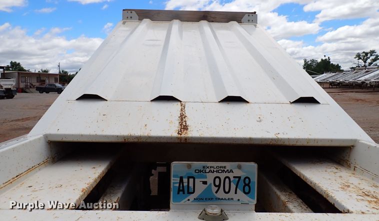 image for item MF9484 2017 Armor Lite SBD-40  bottom dump trailer