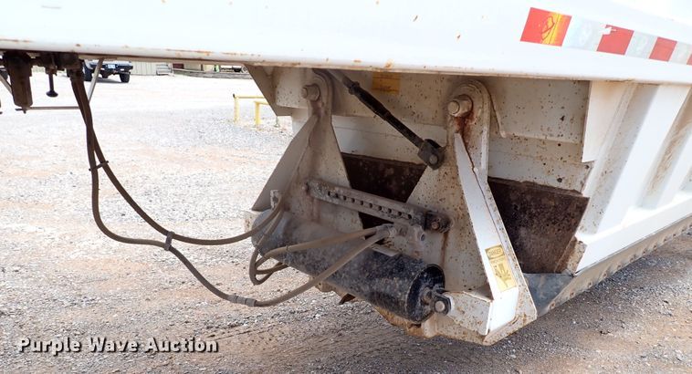 image for item MF9485 2015 Armor Lite SBD-40  bottom dump trailer