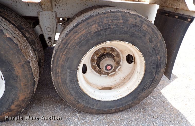 image for item MF9485 2015 Armor Lite SBD-40  bottom dump trailer