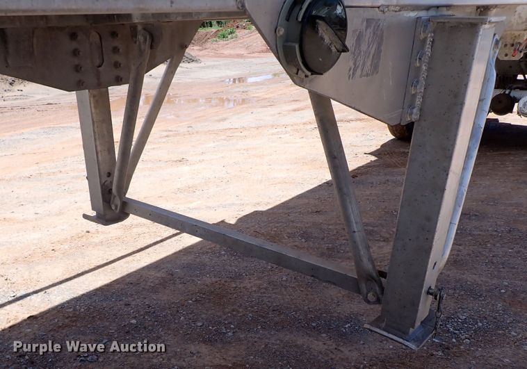 image for item MF9487 2017 MAC  end dump trailer