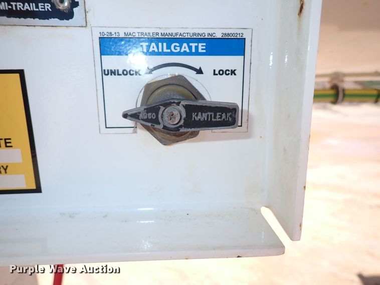 image for item MF9487 2017 MAC  end dump trailer