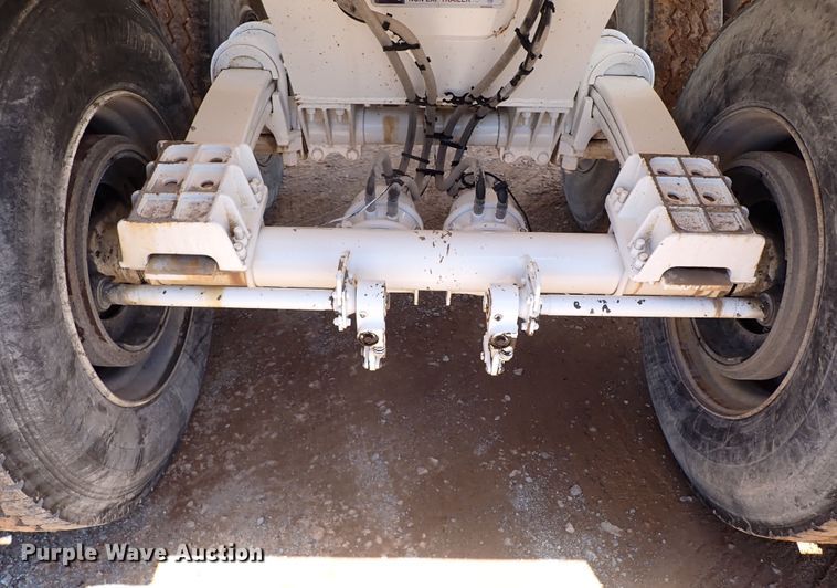 image for item MF9487 2017 MAC  end dump trailer