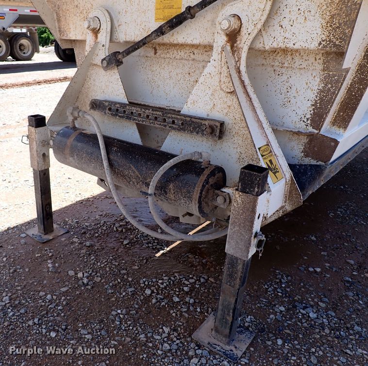 image for item MF9488 2016 Armor Lite SBD-40  bottom dump trailer