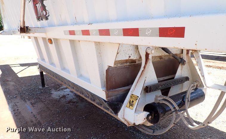image for item MF9488 2016 Armor Lite SBD-40  bottom dump trailer