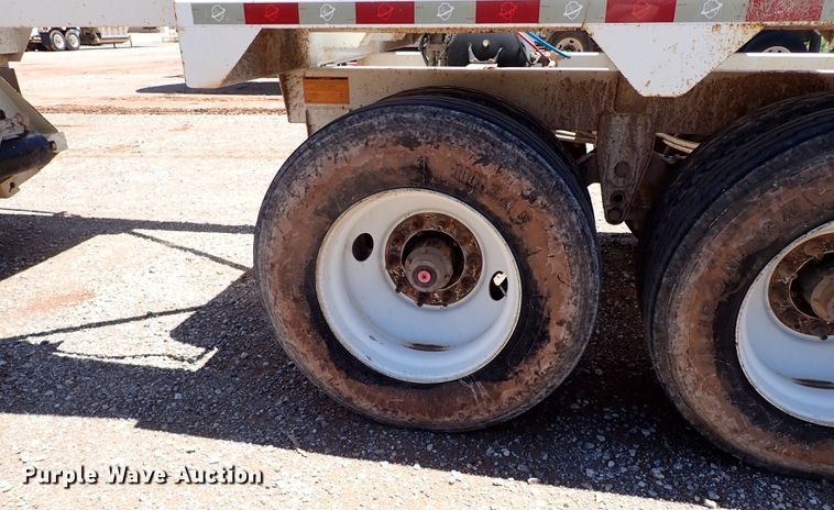 image for item MF9488 2016 Armor Lite SBD-40  bottom dump trailer