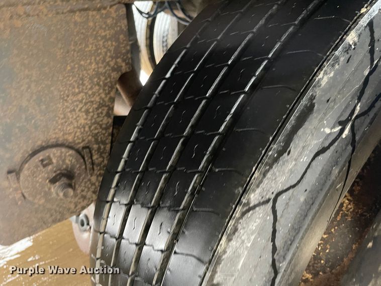 image for item MJ9750 2003 Great Dane 7811TZ-1A  refrigerated van trailer