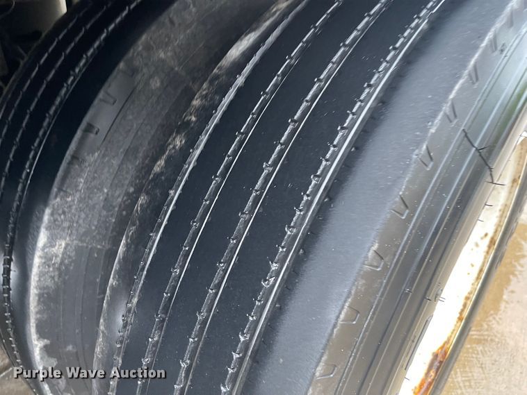 image for item MJ9750 2003 Great Dane 7811TZ-1A  refrigerated van trailer