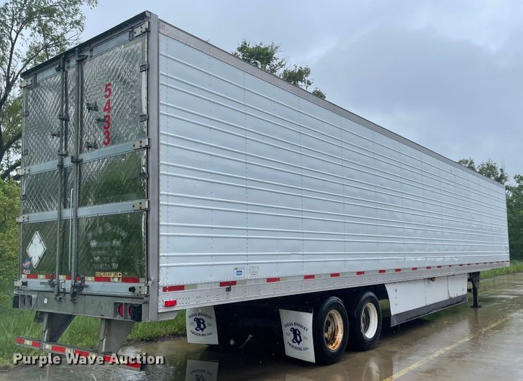 image for item MJ9753 2008 Utility  refrigerated van trailer