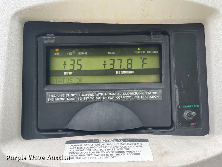 image for item MJ9753 2008 Utility  refrigerated van trailer