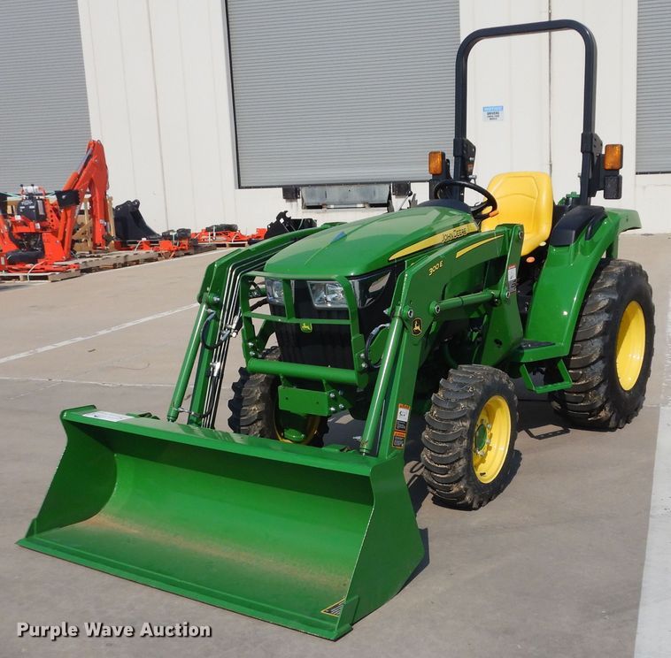 image for item DH8499 2021 John Deere 3035D  MFWD tractor