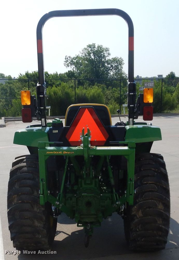 image for item DH8499 2021 John Deere 3035D  MFWD tractor