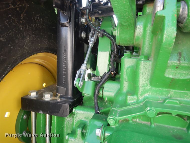 image for item DH8499 2021 John Deere 3035D  MFWD tractor