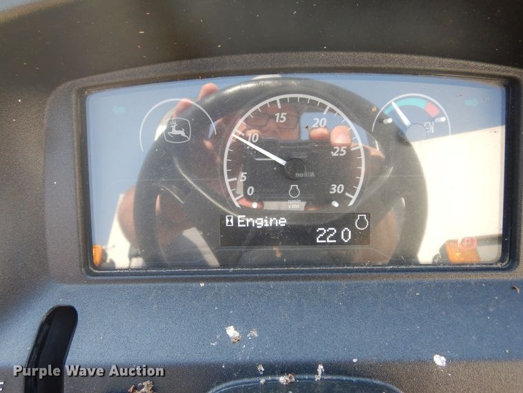 image for item DH8499 2021 John Deere 3035D  MFWD tractor