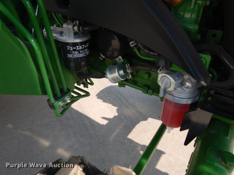 image for item DH8499 2021 John Deere 3035D  MFWD tractor