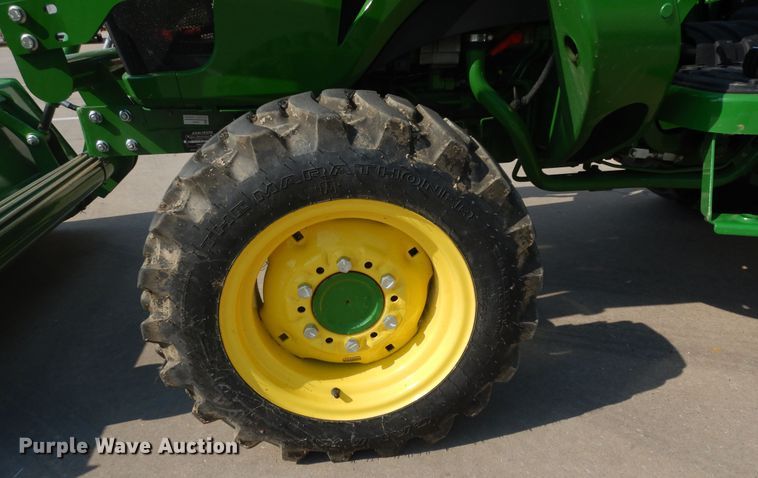 image for item DH8499 2021 John Deere 3035D  MFWD tractor