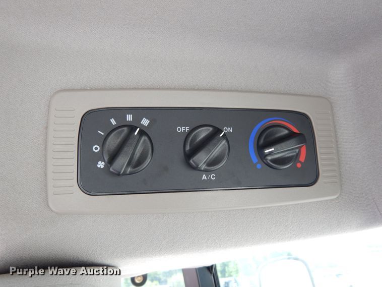 image for item DH8500 Mahindra 2655 HST  MFWD tractor