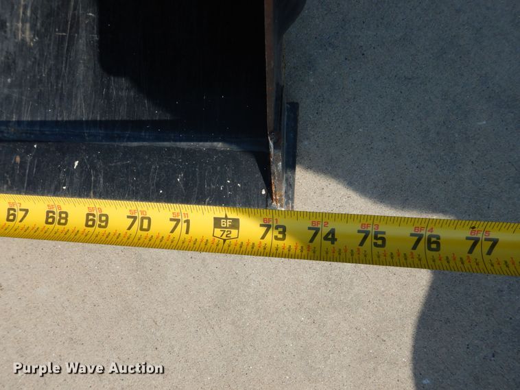 image for item DH8500 Mahindra 2655 HST  MFWD tractor