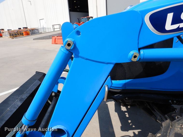 image for item DH8501 LS Mtron XR4155H  MFWD tractor