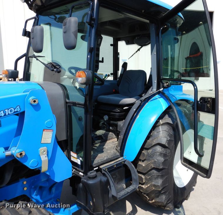 image for item DH8501 LS Mtron XR4155H  MFWD tractor