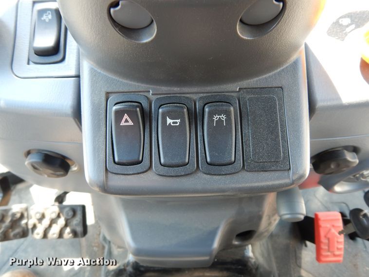 image for item DH8501 LS Mtron XR4155H  MFWD tractor