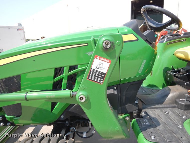 image for item DH8502 2020 John Deere 3038E  MFWD tractor