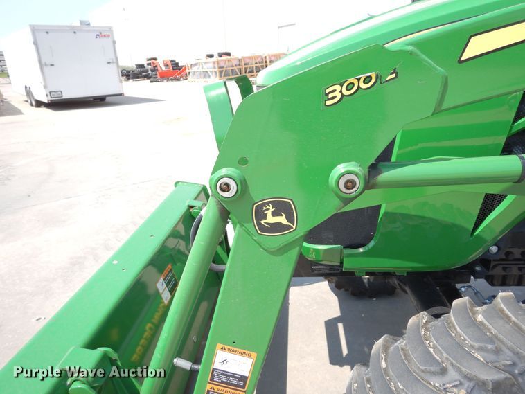 image for item DH8502 2020 John Deere 3038E  MFWD tractor