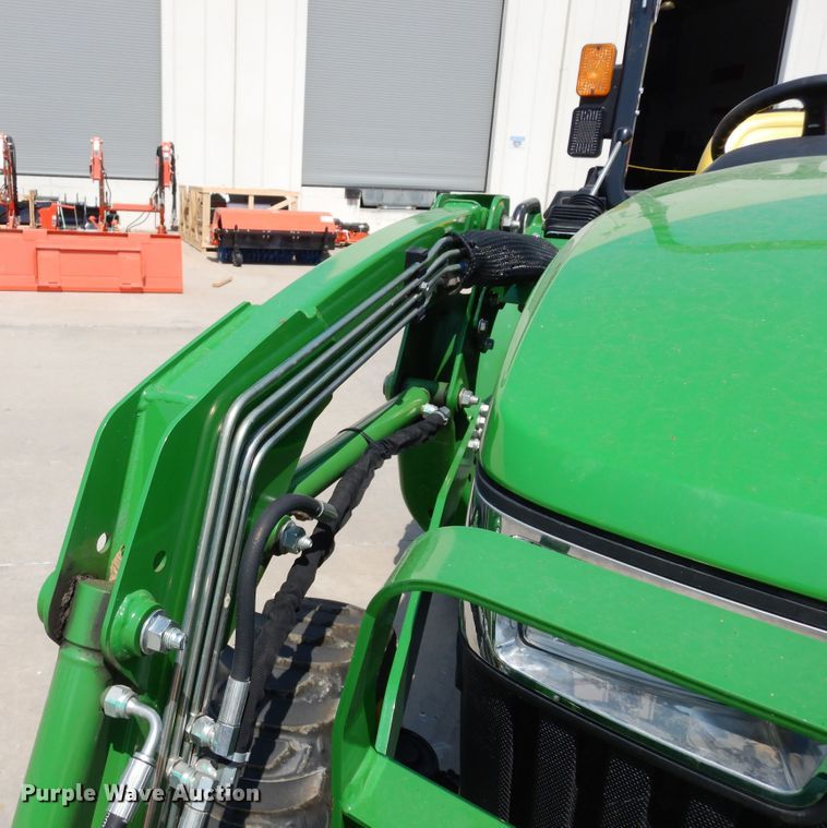 image for item DH8502 2020 John Deere 3038E  MFWD tractor