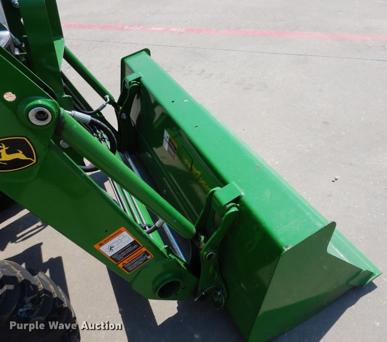 image for item DH8502 2020 John Deere 3038E  MFWD tractor