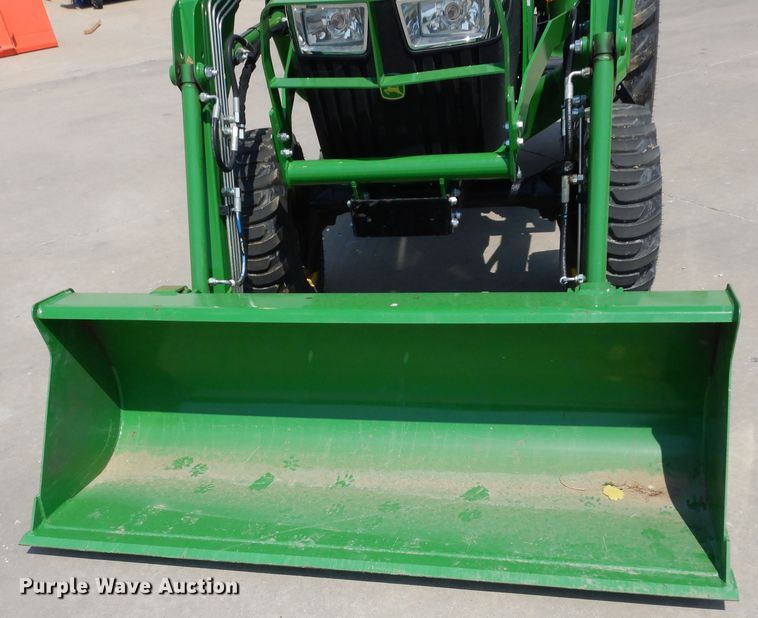 image for item DH8502 2020 John Deere 3038E  MFWD tractor