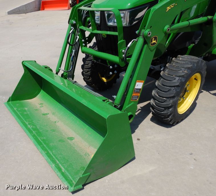 image for item DH8502 2020 John Deere 3038E  MFWD tractor