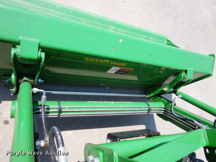 image for item DH8502 2020 John Deere 3038E  MFWD tractor